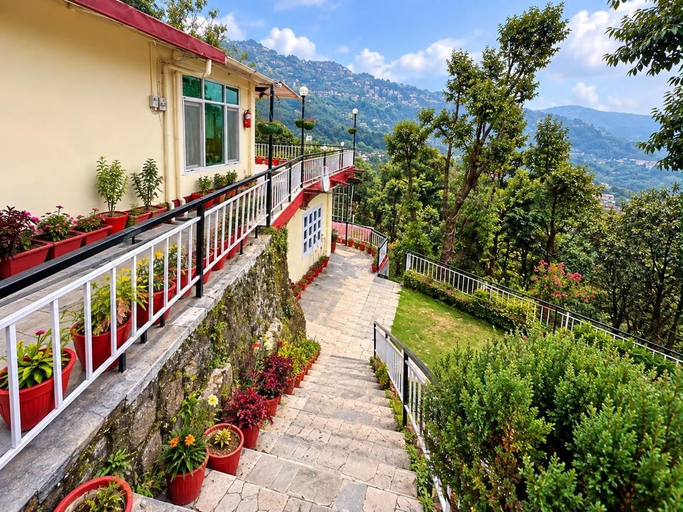Property grounds 3, The Sky Hotels, Dehradun