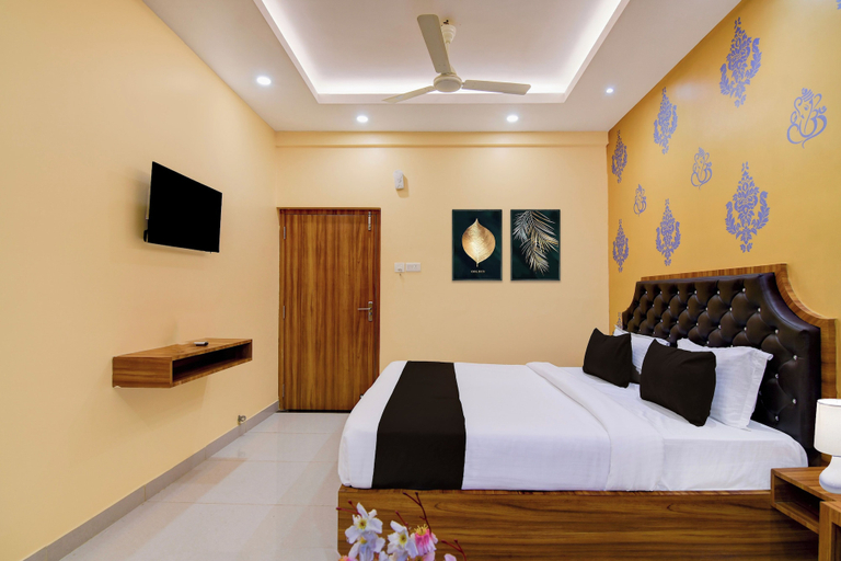 Room 4, Townhouse Dableshwar Temple Puri, Puri