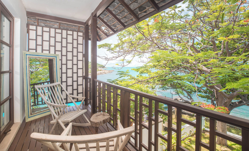 Property grounds 4, Koh Samui frontline sea view 5-bedroom, Ko Samui