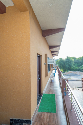Property grounds 5, Omji Ashram - Ramayanam, Faizabad