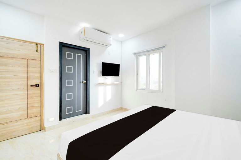 Room 3, Townhouse Oak LB Nagar Metro Station, Ranga Reddy