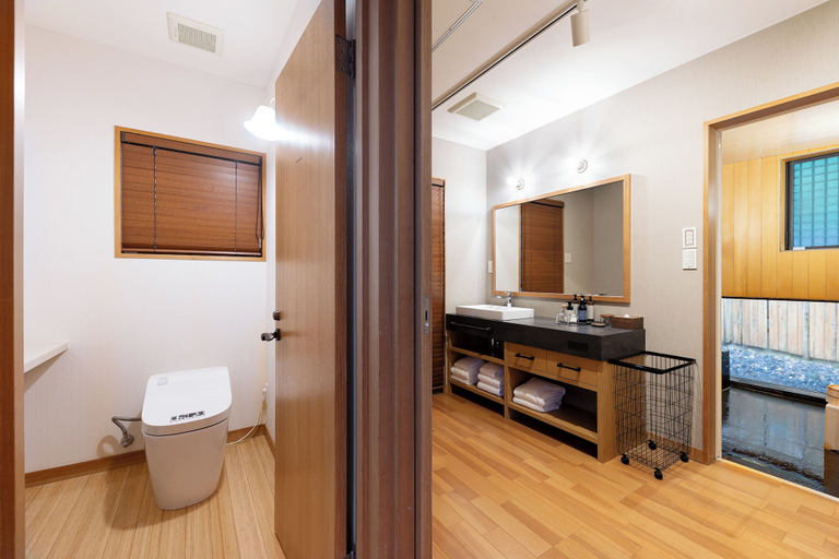 Bathroom 5, GLAMDAY ATAMI, Atami