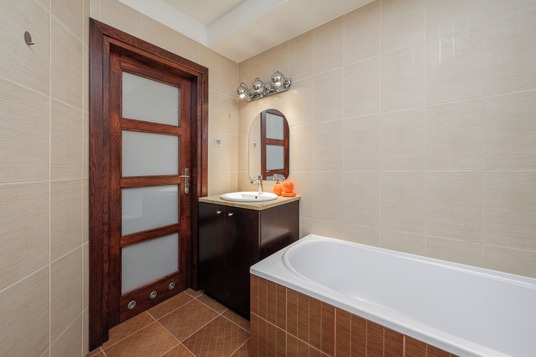 Bathroom 5, Lumina 3r Apart w/ AC, Parking, Balcony, Warsaw