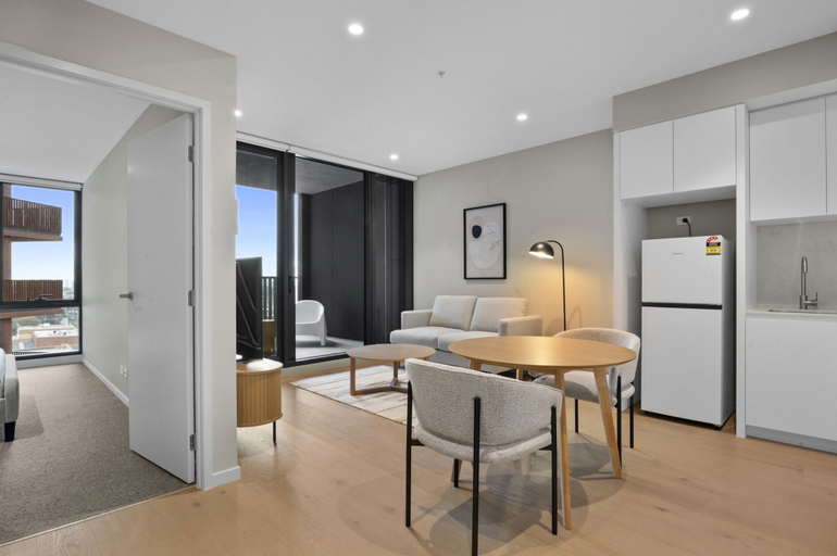 Living room 2, Skyline 1-bed Apartment Near Melbourne CBD, Melbourne