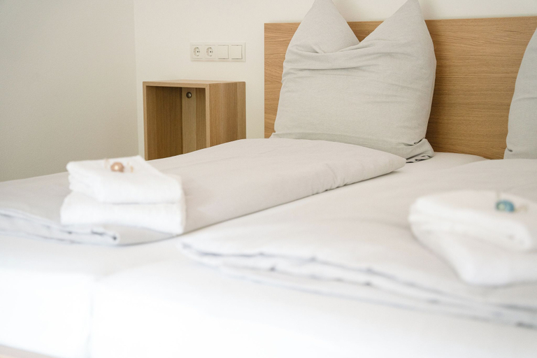 Room 1, Nadou, Sigmaringen