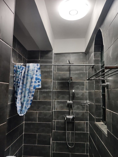 Bathroom, Palmera Gardens Hotel Murang'a, Kiharu