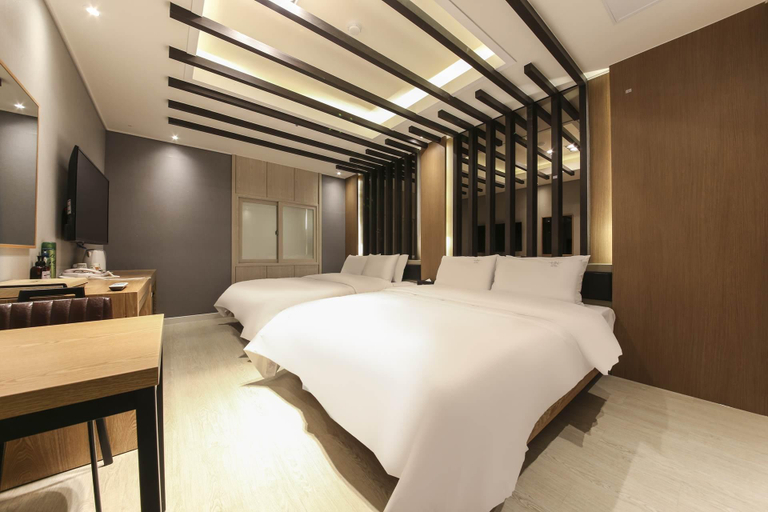 Bedroom 3, Lin Hotel, Jung