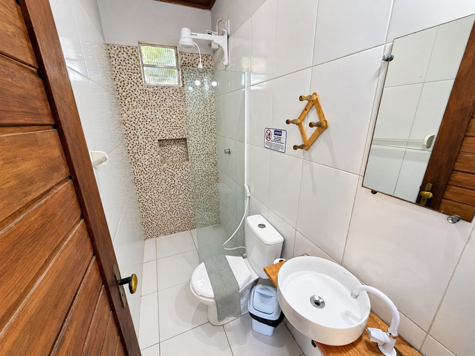 Bathroom, Hosts BR - Wind Suites, Cajueiro da Praia