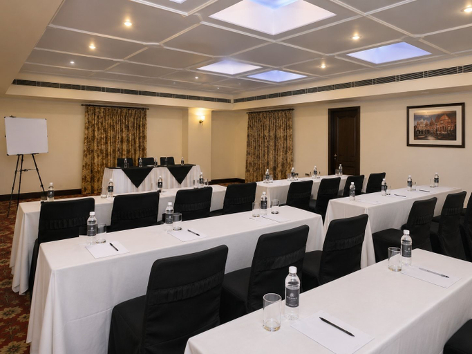 Meeting facility 2, Palette Hotel Jaipur City Centre, Jaipur