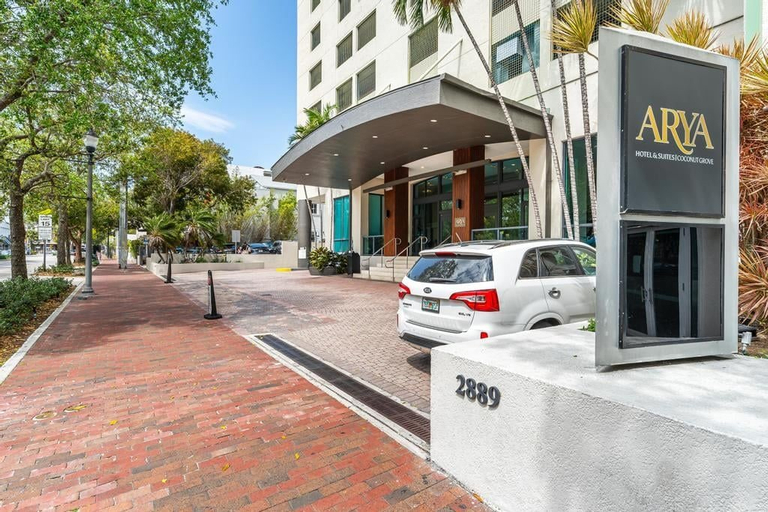 Interior 2, Bright 1BR in Coconut Grove King Bed, Views, Pool & Parking, Miami-Dade