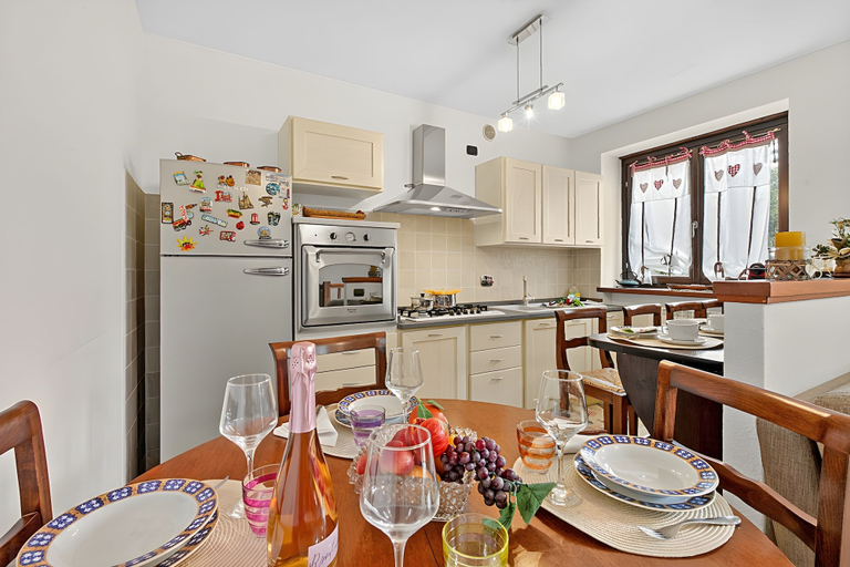 Dining 3, Appartamento Fior di Roccia, Torino