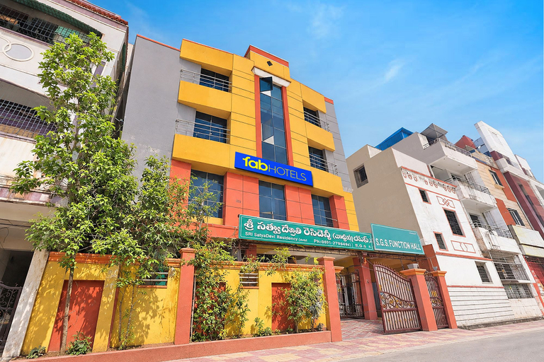 Front of property 4, Fabhotel Sgs Residency, Visakhapatnam