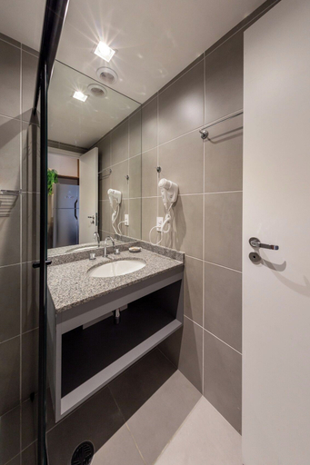 Bathroom 5, Palhetas by Bhomy, São Paulo
