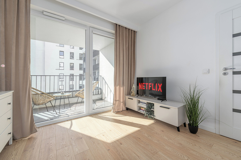 Living area 2, Lumina 2-room Apart near Skaryszewski, Warsaw