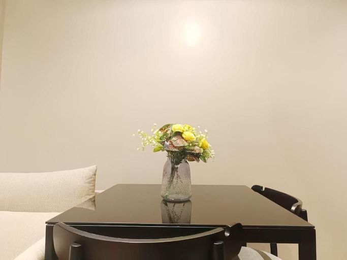 Dining, Tierra Residences in Bangkok, Khlong Toey