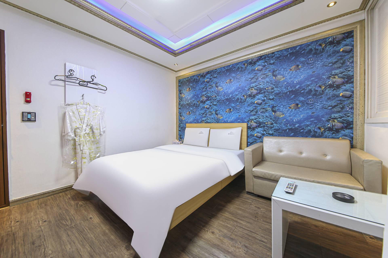 Bedroom 4, Jangseong J, Jangseong