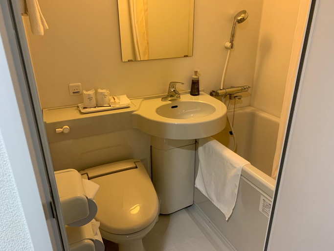 Bathroom, R Hotels Inn Osaka Kita Umeda, Osaka