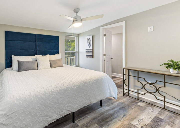 Room 4, Bay-view 5BR Gulf Shores Home, Sleeps 12, and Easy Beach Access, Baldwin