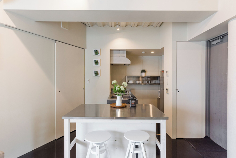 Private kitchen 5, Fleg Higashi Azabu, Minato