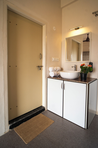 Bathroom 5, Habba Dates Village, Chikballapura