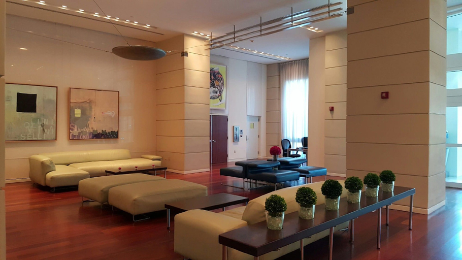 Interior 5, Coconut Grove Gorgeous Bay View 1/1.5 Condo Includes Parking, Miami-Dade