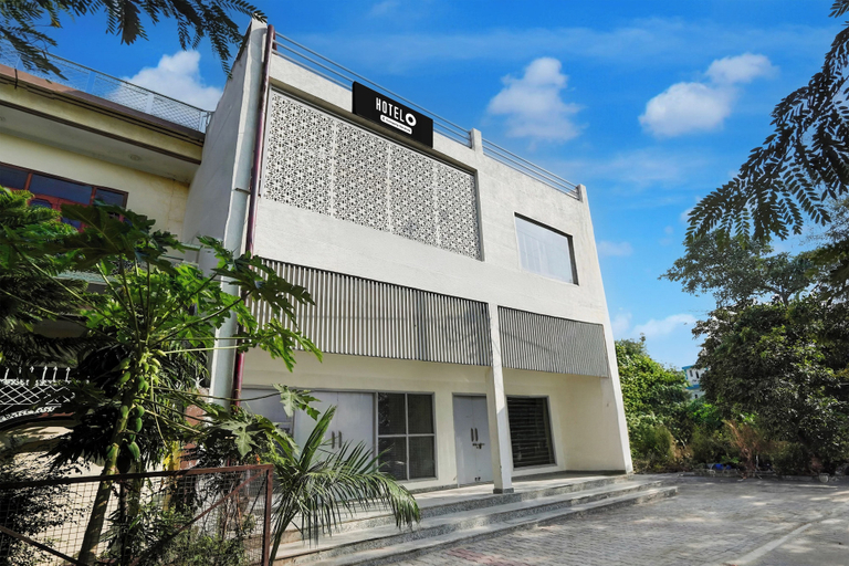 Primary image