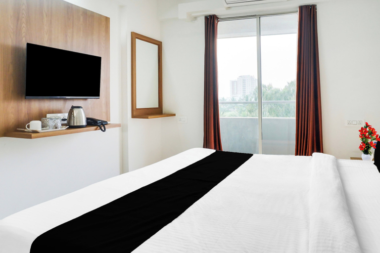 Room 2, Super Townhouse Lohegaon Near Pune, Pune