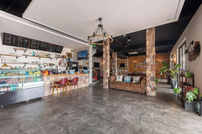 Bar (on property) 4, Shatang Jingwan Inn