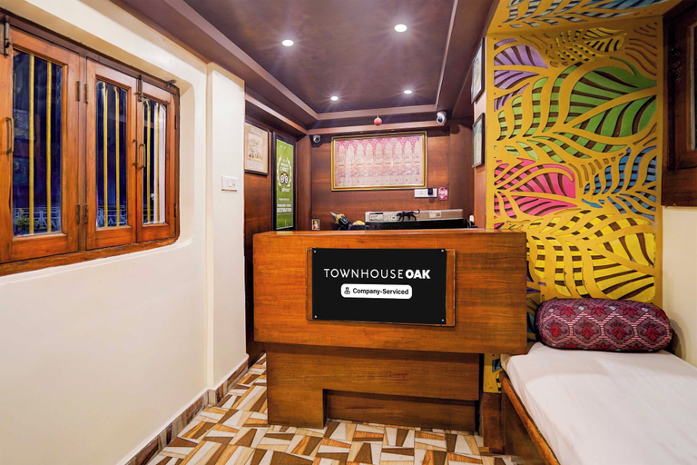 Lobby 4, Townhouse Oak Varanasi Ganga Ghat, Varanasi