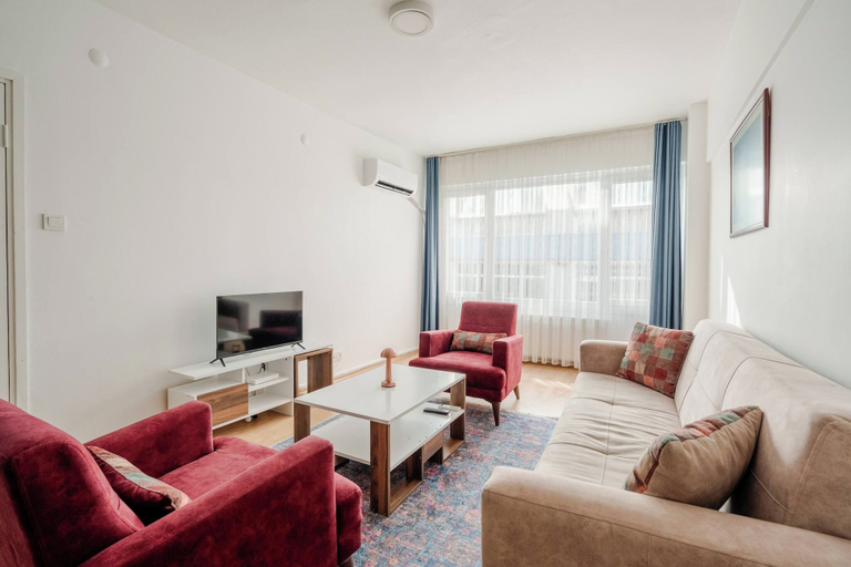 Living room 3, Cozy Central Apartment in the Heart of Kadıkoy, Kadıköy