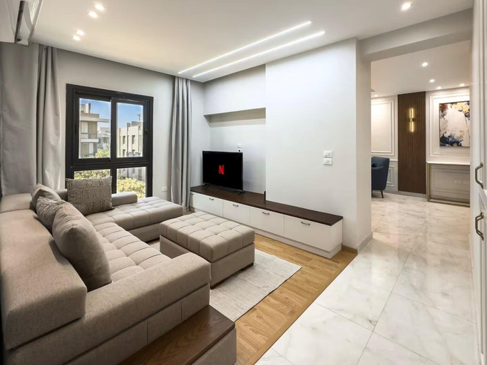 Room 3, Luxury APT - 2BR - La Mirada IV, New Cairo City