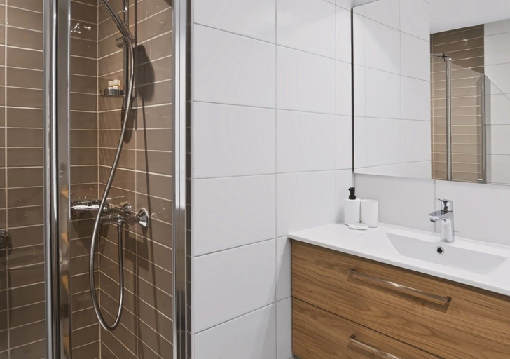 Bathroom 2, Villa Brest by Veeve, Finistère