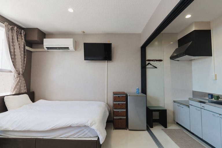 Room 5, ishigaki bus terminal inn, Ishigaki