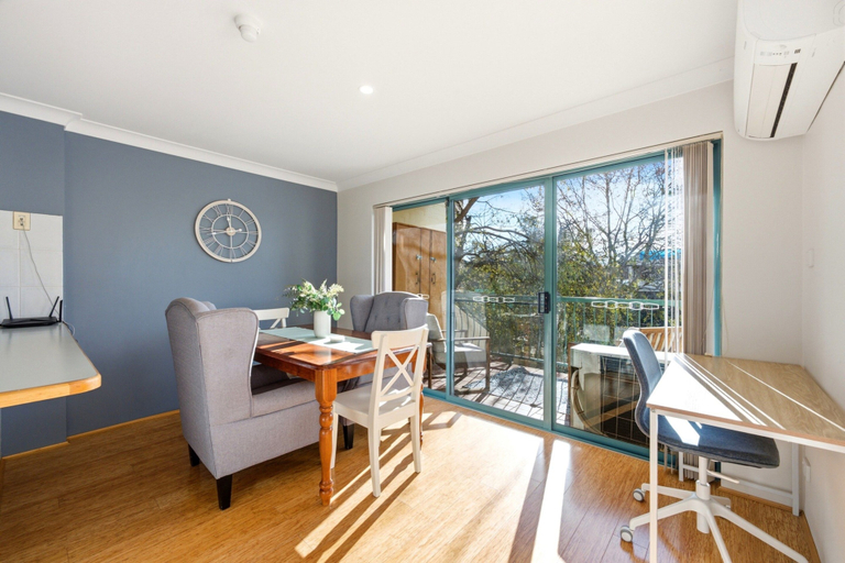 Living room 2, Stylish 2-bed Apartment in Kingston, Canberra