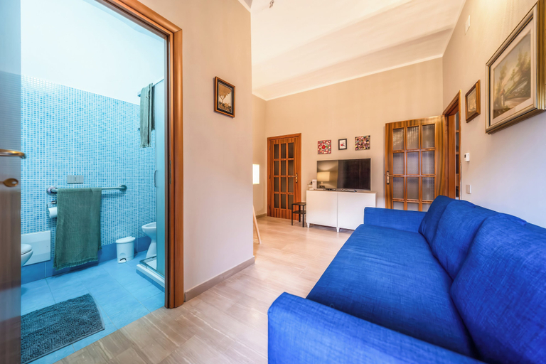 Living area 2, Casa Bisaccese, Avellino