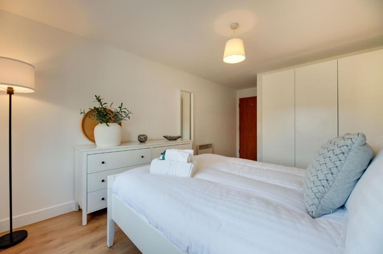 Room 5, Stephenson View, Newcastle upon Tyne