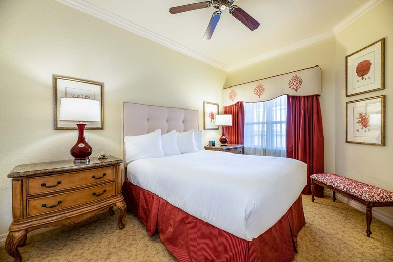 Room 5, Welcoming Condo With Golf Course Views at Reunion, Osceola