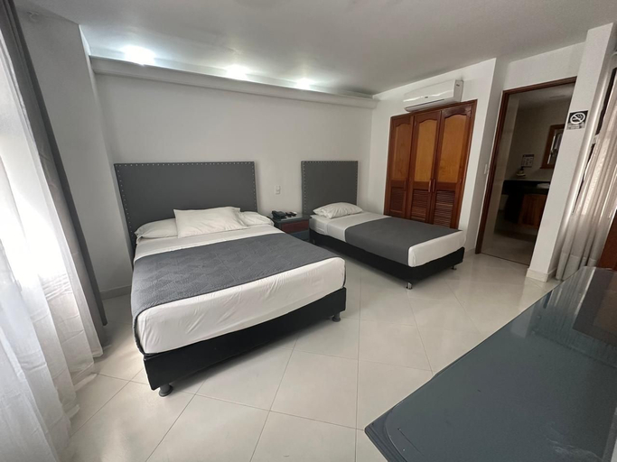 Bedroom 5, HOTEL FLORIDA INN, Medellín