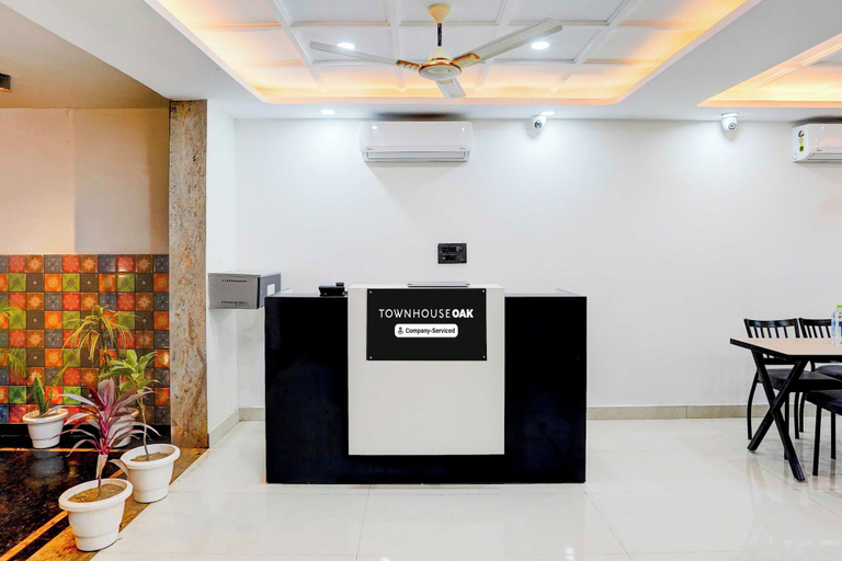 Lobby 4, Townhouse Oak Sector 143B Noida, Gautam Buddha Nagar