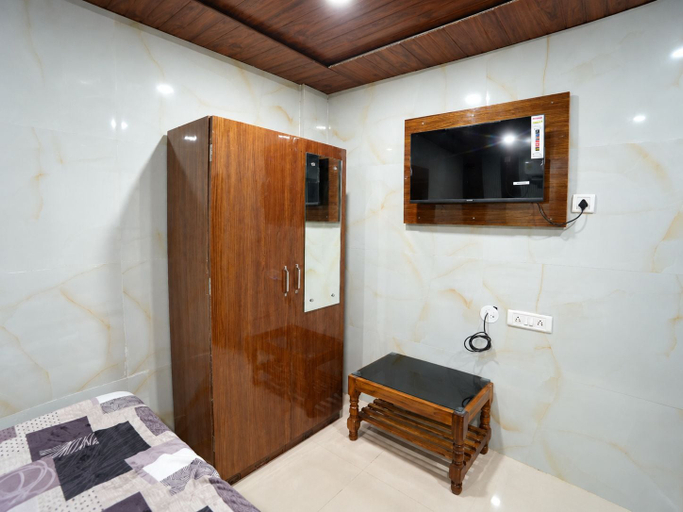 Room 3, Sabitri Guest House, Puri