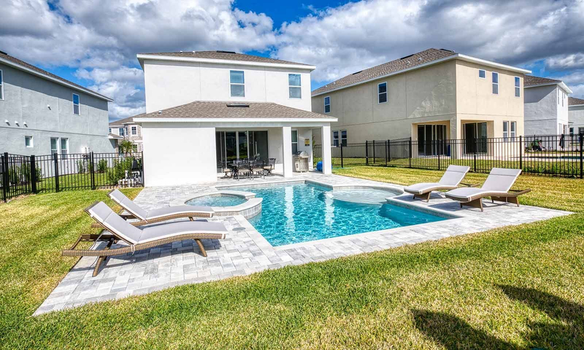 Pool 5, Spacious Villa With Playground in Encore, Osceola