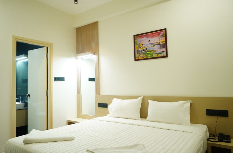Room 4, Kristal Grand, Bangalore