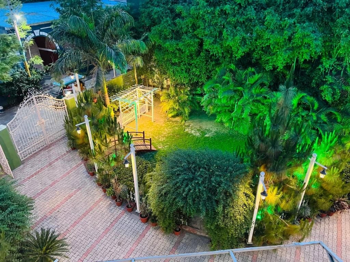Property grounds, Hotel Green Garden, Ludhiana