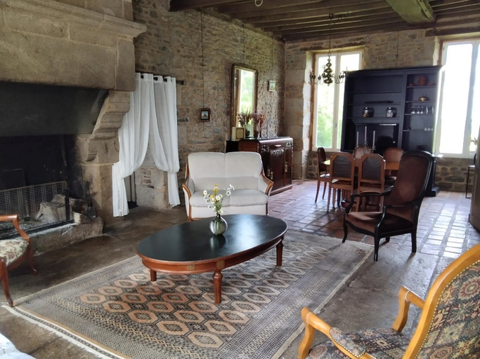 Living area, Domaine, Mayenne