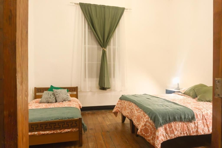 Room 3, Gatalegre Guesthouse, Valparaíso