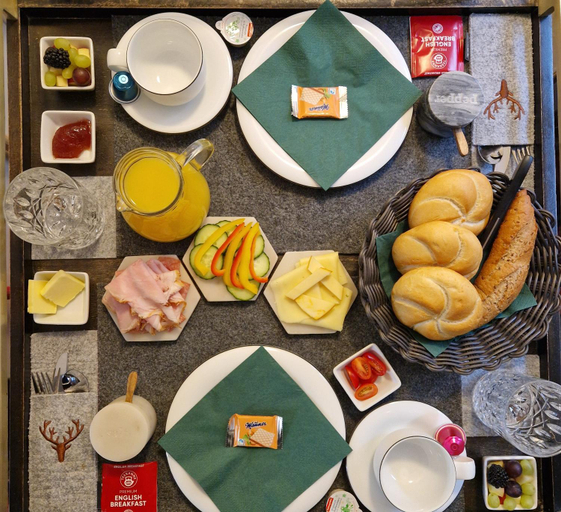 Food & Drinks 5, Polreich Bed&Breakfast, Gmunden