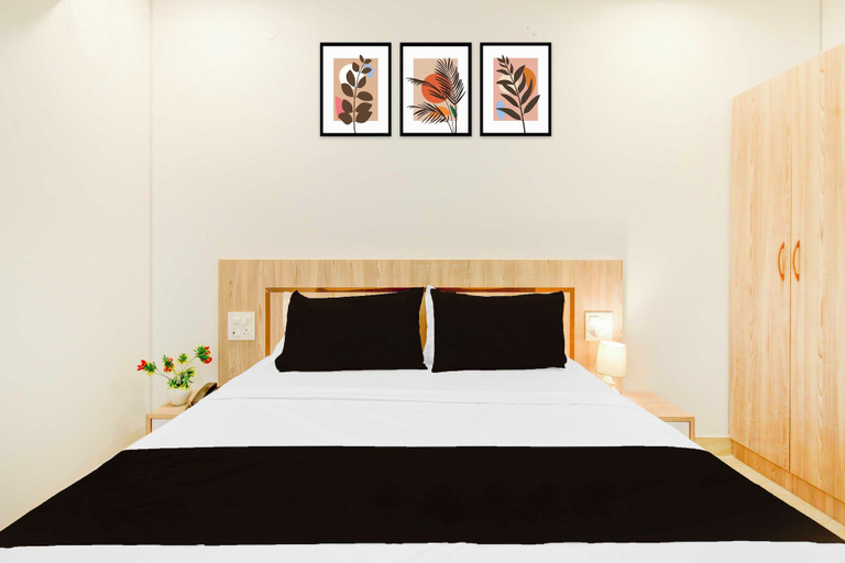 Room 5, Townhouse Oak LB Nagar Metro Station, Ranga Reddy