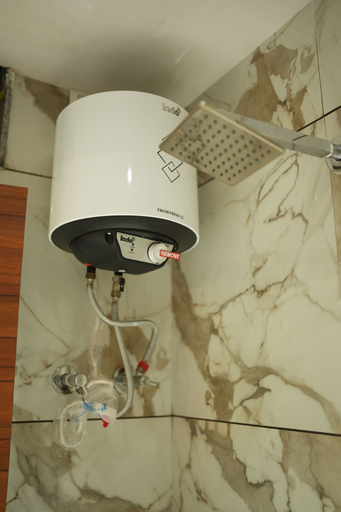Bathroom 4, SHREE LEELA HOTEL AND RESTAURANT, Ujjain