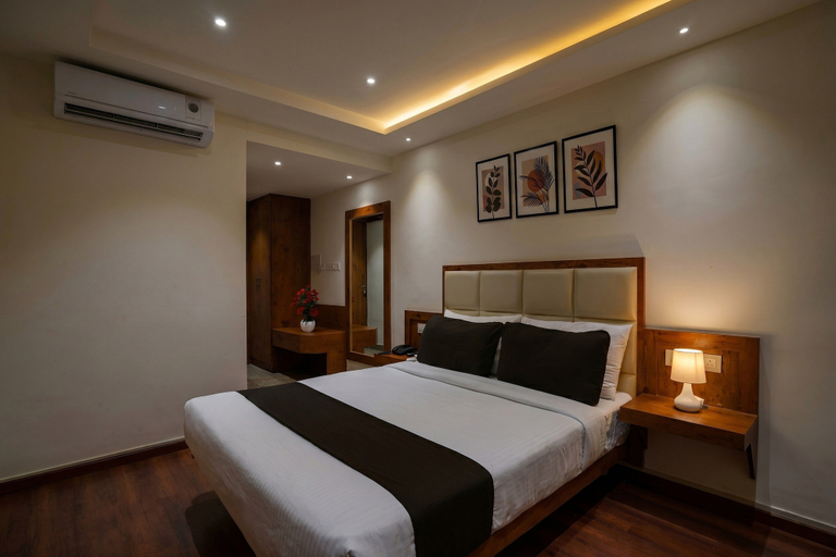 Room 3, Townhouse Ramamurthy Nagar West, Bangalore