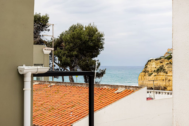 Room 5, Azure Carvoeiro Sea View Central Location, Lagoa